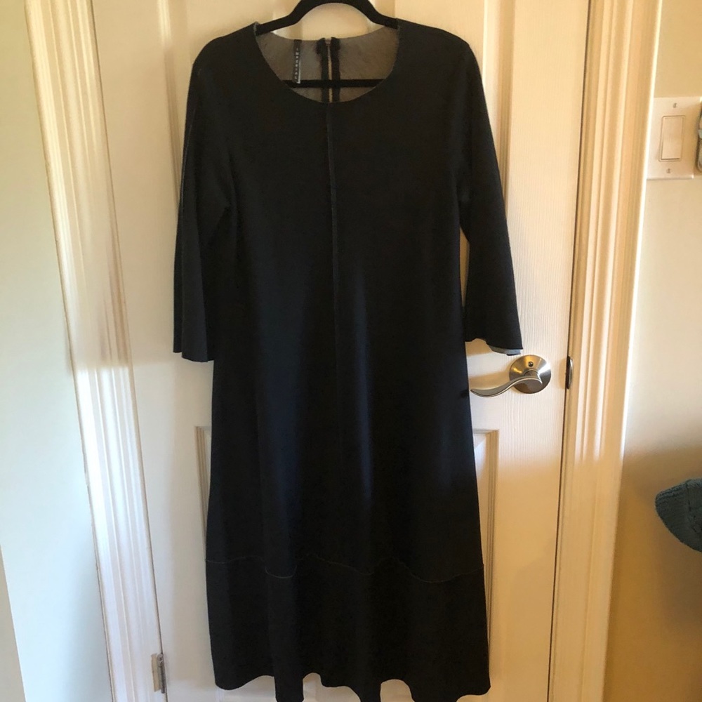 Elegant Black Midi Dress